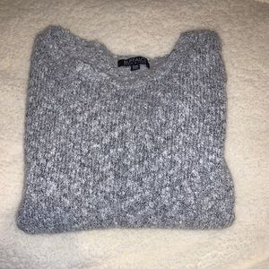 knit grey sweater